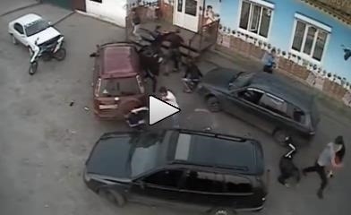 ケンカ ロシア ファイトクラブの前 にゅうす